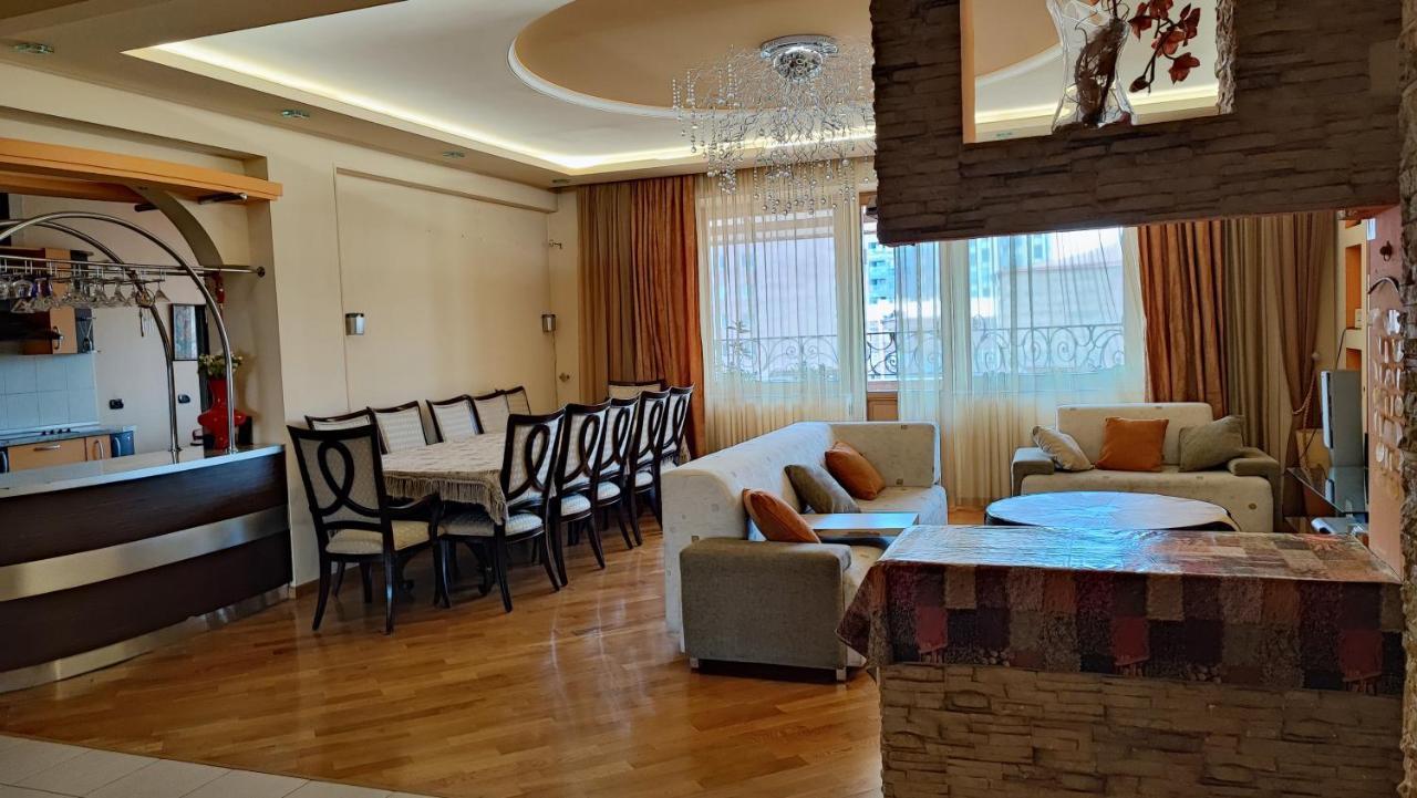 Luxury Apartment In The City Heart يريفان المظهر الخارجي الصورة