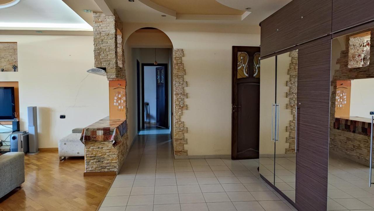 Luxury Apartment In The City Heart يريفان المظهر الخارجي الصورة
